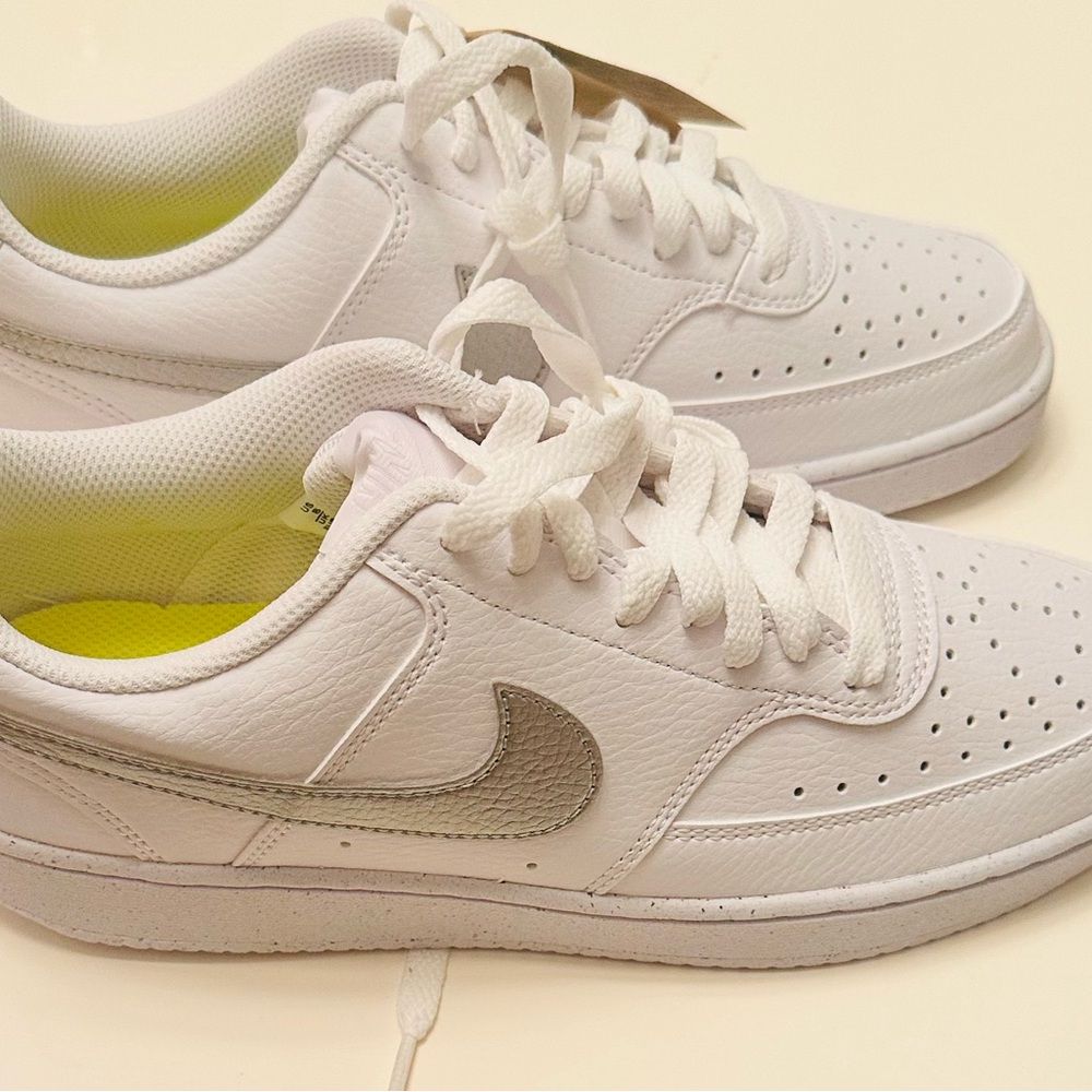 Nike court vision leather white and metallic silver new W8